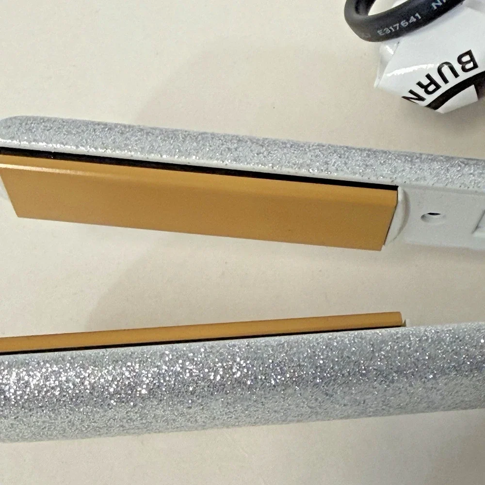 CHI Hair Straightener Flat Iron Silver Glitter 1 Inch Ceramic Plates Tested